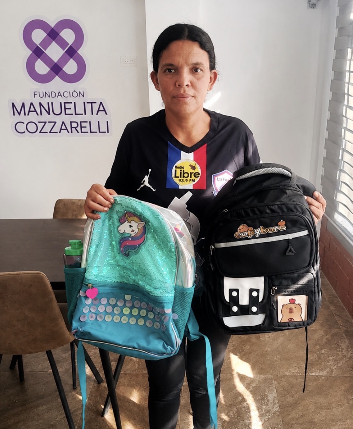 Campaña "Regala Futuro": Fundación Manuelita Cozzarelli entrega mochilas y útiles escolares a niños de escasos recursos
